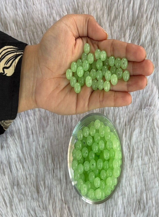 موريل خرز زجاجي كريستالي أخضر من موريل 8 مم لصنع إكسسوارات الموضة والمجوهرات، وصناعة القلائد والأساور والزينة | عبوة من 300 خيط خرز مع خيط مطاطي قابل للتمدد بطول 3 أمتار | - Image 3